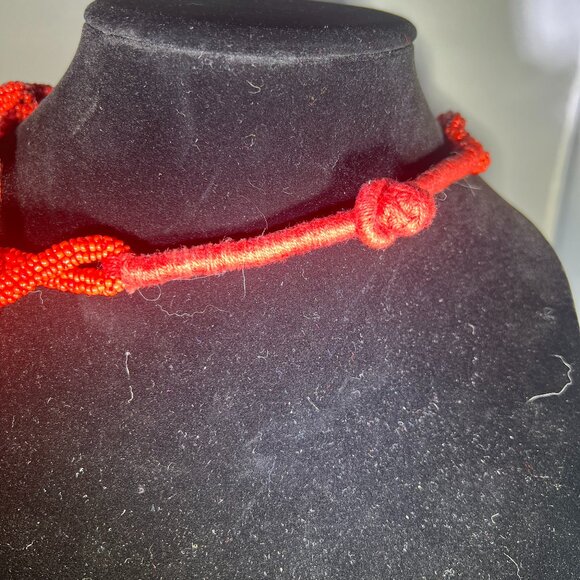 Beaded Chain Statement Necklace - Picture 4 of 4